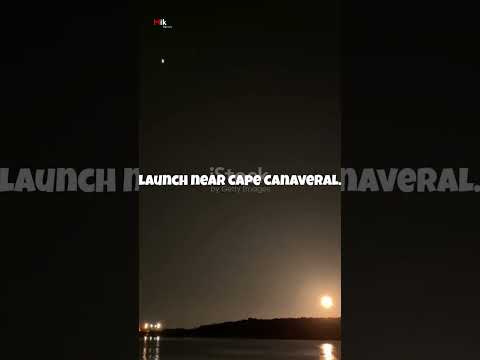 UFO or SpaceX? Mysterious Red Light Over Disney World! #UFO #SpaceX #DisneyWorld #RocketLaunch