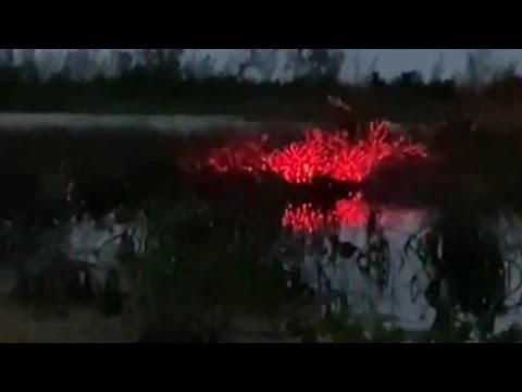 Strange object falls from space and land&#039;s in the Bahamas .what is this red light coming from it!